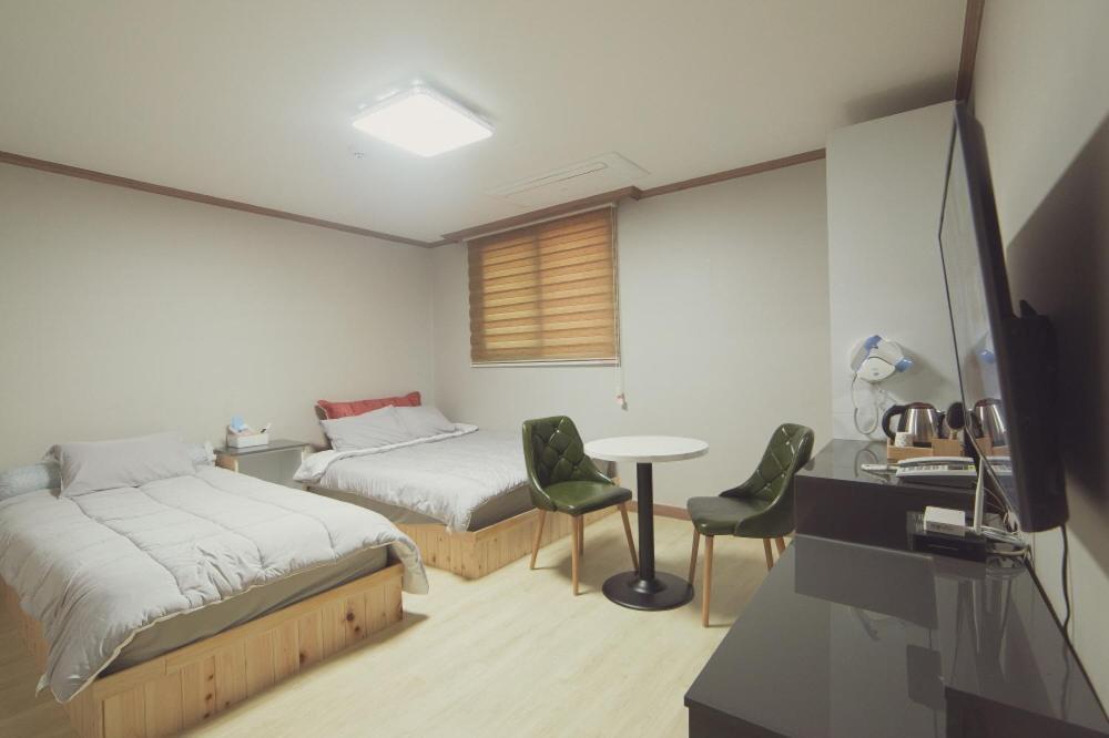 Hotel Castle Suncheon Bagian luar foto