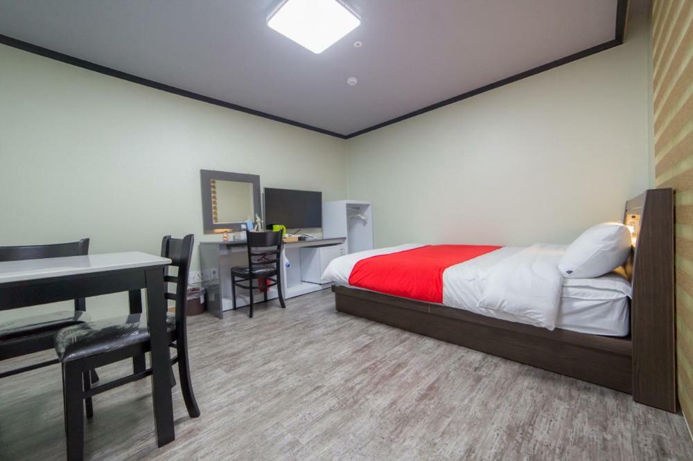 Hotel Castle Suncheon Bagian luar foto